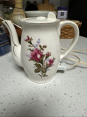 Vintage royal rose made in Japan electric kettle fine china